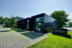 Chalet Park by Maier Mäder