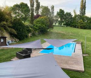 Villas Villa avec piscine chauffee billard flipper 9 couchages : Villa Deluxe