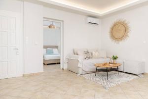 5 Star Residence 3Bdr, 2Bth, Roofdeck, Naxos Town