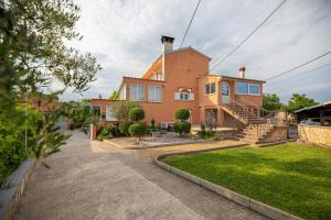 Apartment Josip Brusic 