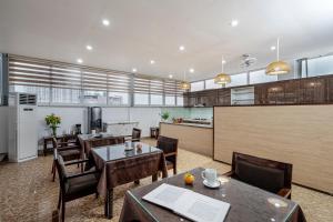 그레이스 호텔 Grace Hotel & Residence