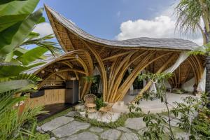 Earthship Ubud Eco Villa