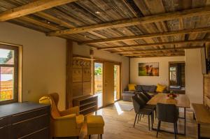 Chalet am Ölberg mit Badefass und Altholzsauna