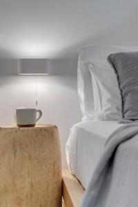 Nomade vibrant living loft