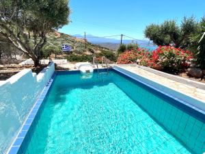 Beautiful Villa Helios with stunning sea view!