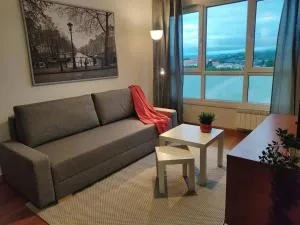 Apartamento Gloria en Oviedo - Лиманес