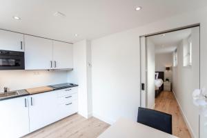 Happy Days Apartment - Luxurious - Free parking on own property