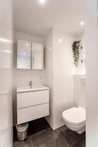 Happy Days Apartment - Luxurious - Free parking on own property