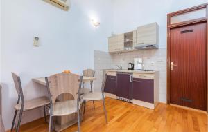 Beautiful Apartment In Pula With Wifi And 1 Bedrooms