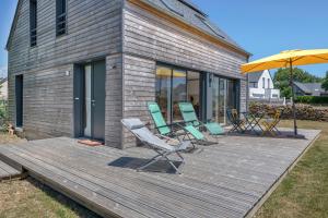 Maisons de vacances Belle maison pour 6 - 700m Plage de Penvins : photos des chambres