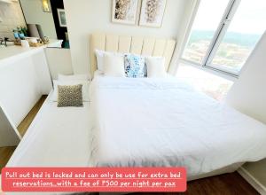 Steffs Condo 815 at CENTRIO Tower Deluxe Unit