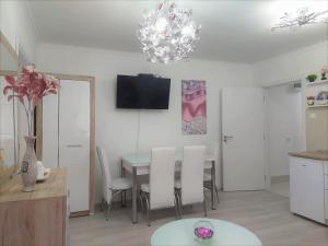 City Lux Apartments