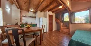 Cabañas Hechas a Mano con Vista al Cerro Catedral - San Carlos de Bariloche