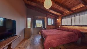 Cabañas Hechas a Mano con Vista al Cerro Catedral