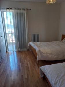 Great apartment with parking in the city center