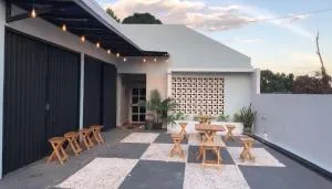 Azalea Guest House Syariah Tanjung Tabalong - Tana Paser