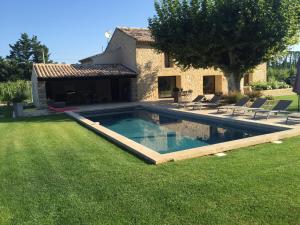 Villas MAS DE CHARME EN PROVENCE : photos des chambres