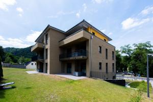 Prinzess Brunhilde - Appartementhaus