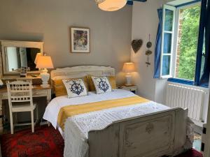 B&B / Chambres d'hotes Vingt Vieux Bourg : photos des chambres