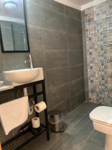 Tom Square Boutique Hotel