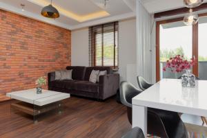 Apartment Warsaw Airport Kłobucka by Noclegi Renters