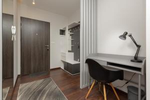 Apartment Warsaw Airport Kłobucka by Renters