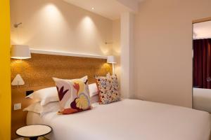 Hotels Hotel Elysees 8 : photos des chambres