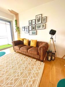 - LIROIZH - CONCARNEAU - VUE MER PANORAMIQUE - STUDIO STANDING PLAGE DES SABLES BLANCS - PARKING - PANORAMIC SEA VIEW - NEAR THALASSOTHERAPY - Wifi -