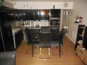 Grand studio à 2 pas de la mer - 滨海圣西尔