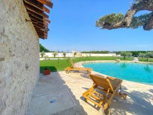 Villas Domaine de la Toumanque- Mas provencal renove- 4 chambres - 14 couchages : photos des chambres