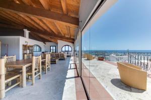 Phi Hotel Sighientu img35