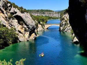 Appartements Appartement 2 pieces Style industriel Aups Gorges du Verdon : photos des chambres