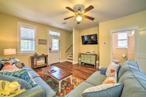 Screened Porch and Beach Access Port St Joe Cottage