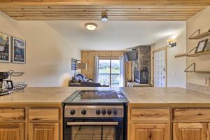 Cozy Family-Friendly Fraser Condo with Mtn Views!