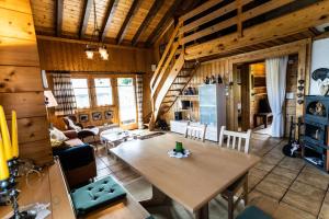 Chalet Aletschji, 3987 Riederalp, 2. Stock