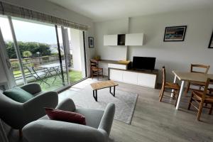 Bel appartement en résidence centre ville avec parking classé 3