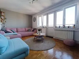 Central sunny apartment with beautiful city view - Črnomerec