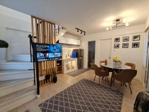 Mc Residence 6 w Netflix,100Mbps wifi&hot shower