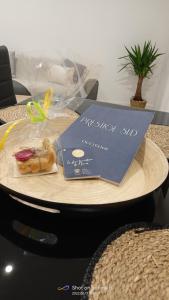 Maisons de vacances Charmante maison de ville avec parking prive : photos des chambres