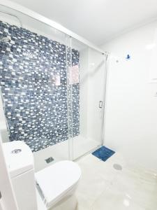 Vue océan, 2 chambres confortables, plage en face