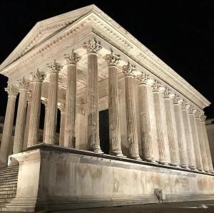 Maisons de vacances Charmante maison de ville avec parking prive : photos des chambres