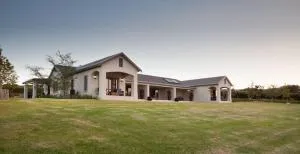 Under Oaks Guesthouse - Windmeul