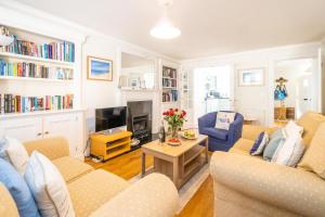 12 Prevetts Way - Aldeburgh Coastal Cottages
