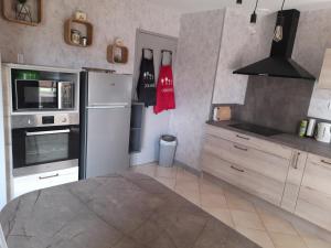 GITE MAISON prox le mans circuit et zoo la fleche a 18kms