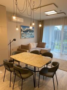 Apartamentai Mano Jūra 2 su vaizdu į baseiną