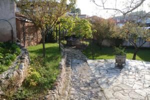 Giorgos & Noulas Cottage in Desfina village- near Delphi