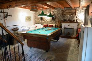 Giorgos & Noulas Cottage in Desfina village- near Delphi