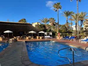 Fantástico Apartamento con vistas al mar zona Club la Costa Castillo Fuengirola