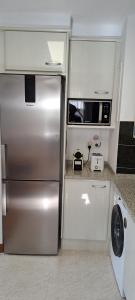 Appartements Appartement lumineux T3 avec jardin privatif a Hendaye - Parking et wif gratuit : photos des chambres