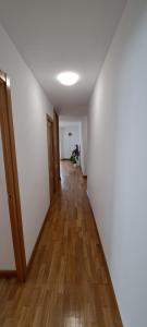 Appartements Appartement lumineux T3 avec jardin privatif a Hendaye - Parking et wif gratuit : photos des chambres